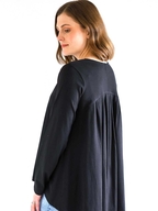 White on Black Pleat Back Top