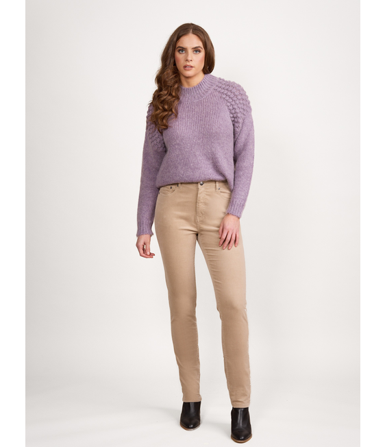 Vassallli Narrow Leg Cord Pant