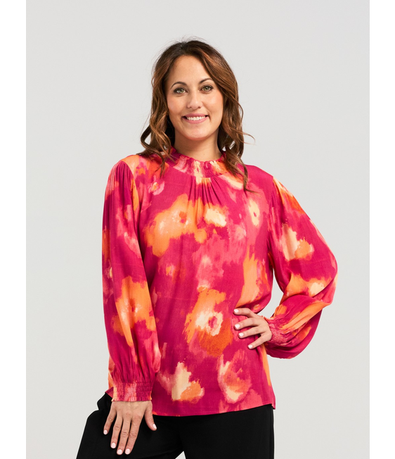 Zafina Irene top