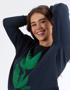 ELM Madeleine Stamer Crew