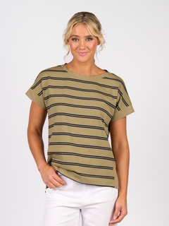 Vassalli Drop Sleeve Top with Stepped Hem -style-MCRAES
