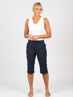 Vassalli Below Knee Slim Leg Pant