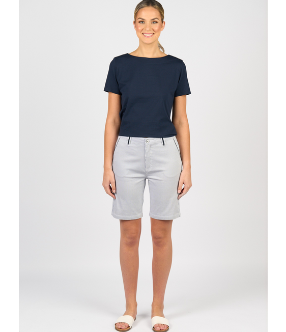 Vassalli Slim Leg Above Knee Short