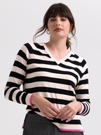 Zaket & Plover Essential Stripe V Jumper