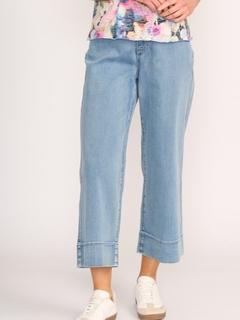 Memo Jean Queen Crop-style-MCRAES