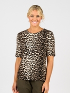 Vassalli 3/4 Sleeve Round Neck Top