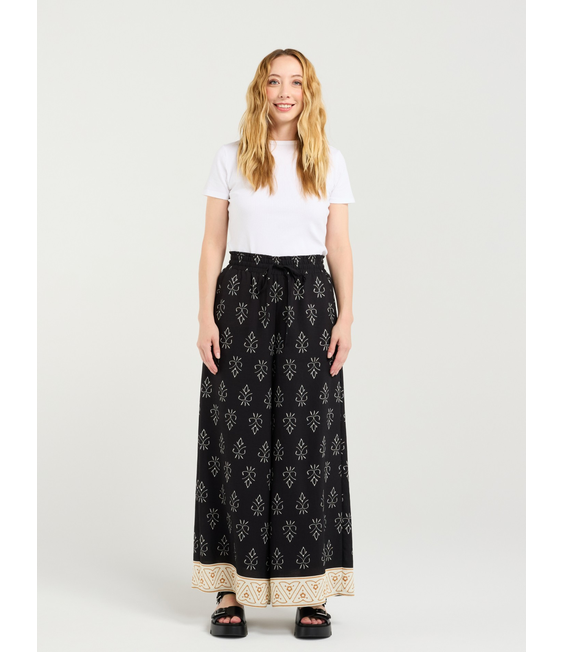 Zafina Ellie Pant