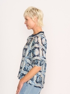 Memo Rib Trim Blouse