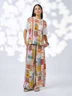 Loobies Story Vana Tee