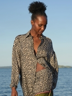 Curate Anything But Ordinary Shit