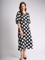 Oh Three Raglan Sleeve Maxie Dress