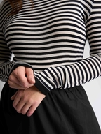 Foil Merino Essential Contrast Turtle Neck 