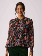 Memo Chiffon Pintuck Front Top