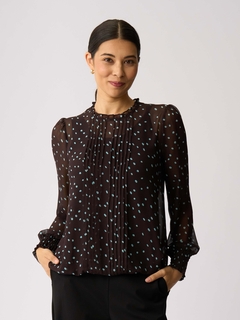 Memo Chiffon Pintuck Front Top-style-MCRAES