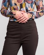 Vassalli Slim Leg Knit Pull On Pant