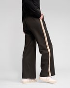 Vassalli Wide Leg Side Stripe Pant