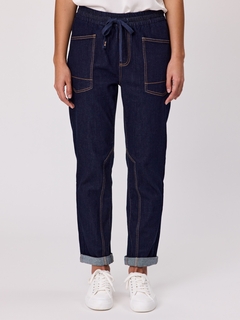 DUO Caleb Relaxed Jogger-style-MCRAES