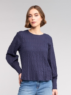 Knewe Label Volume Top-style-MCRAES