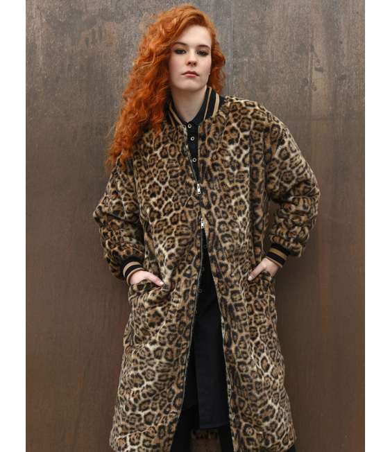 Curate On The Spot Coat