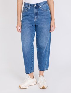 Stella + Gemma Macy Jean-style-MCRAES