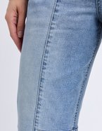 Foxwood Ambrose Barrel Jean 