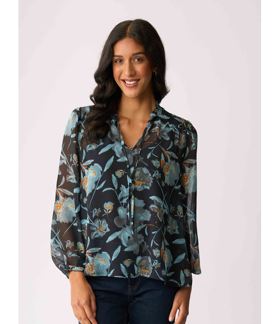 Memo Shirred Yoke Blouse