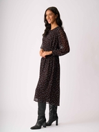 Memo Shirr Around Dress