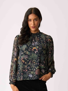 Memo Contrast Trim Top-style-MCRAES