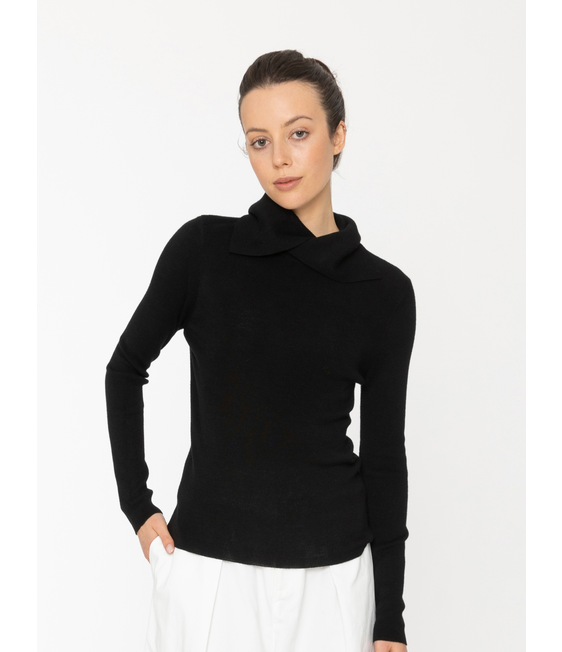 Blacklist Faye Top