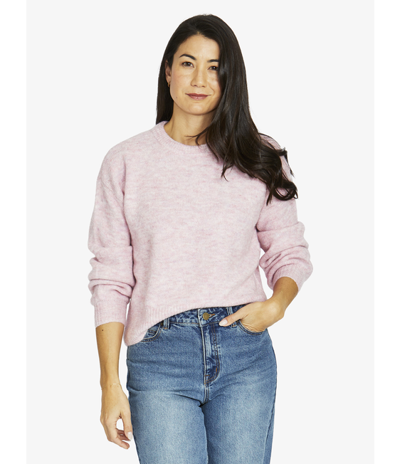 Jump Soft Crew Pullover