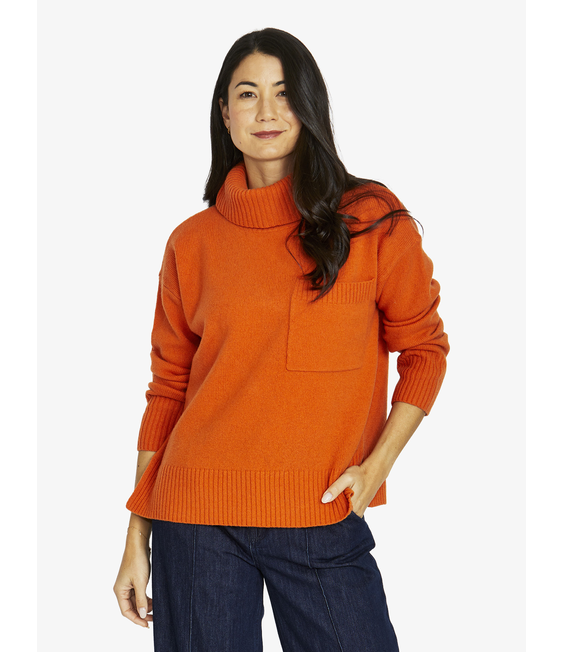 Jump Roll Neck Pocket Pullover
