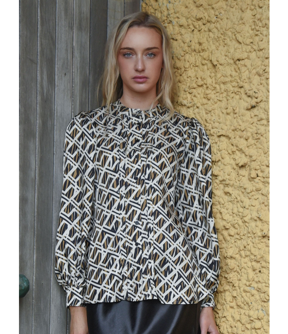 Coop Moderm Muse Shirt