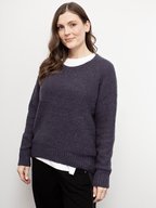 White on Black Boucle Crew