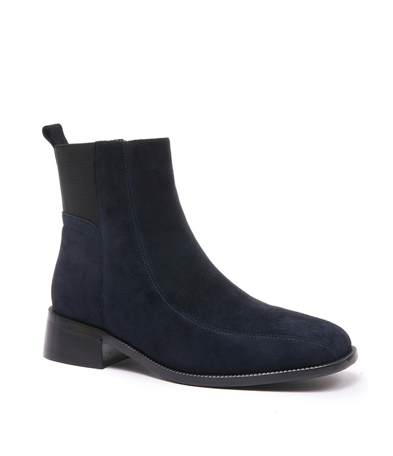 MINX Strider Boot
