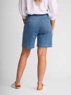 Vassalli Raven Short