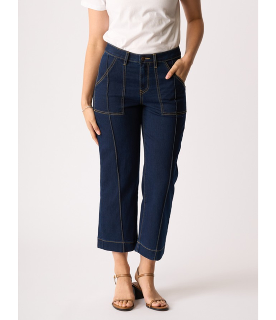 Memo Stitch Detail Jean