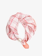 Antler Pearl Fasten Neck Scarf