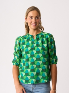 Memo Scoop Neck Blouse-style-MCRAES