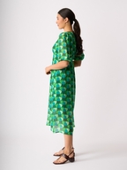 Memo V Neck Features Dress